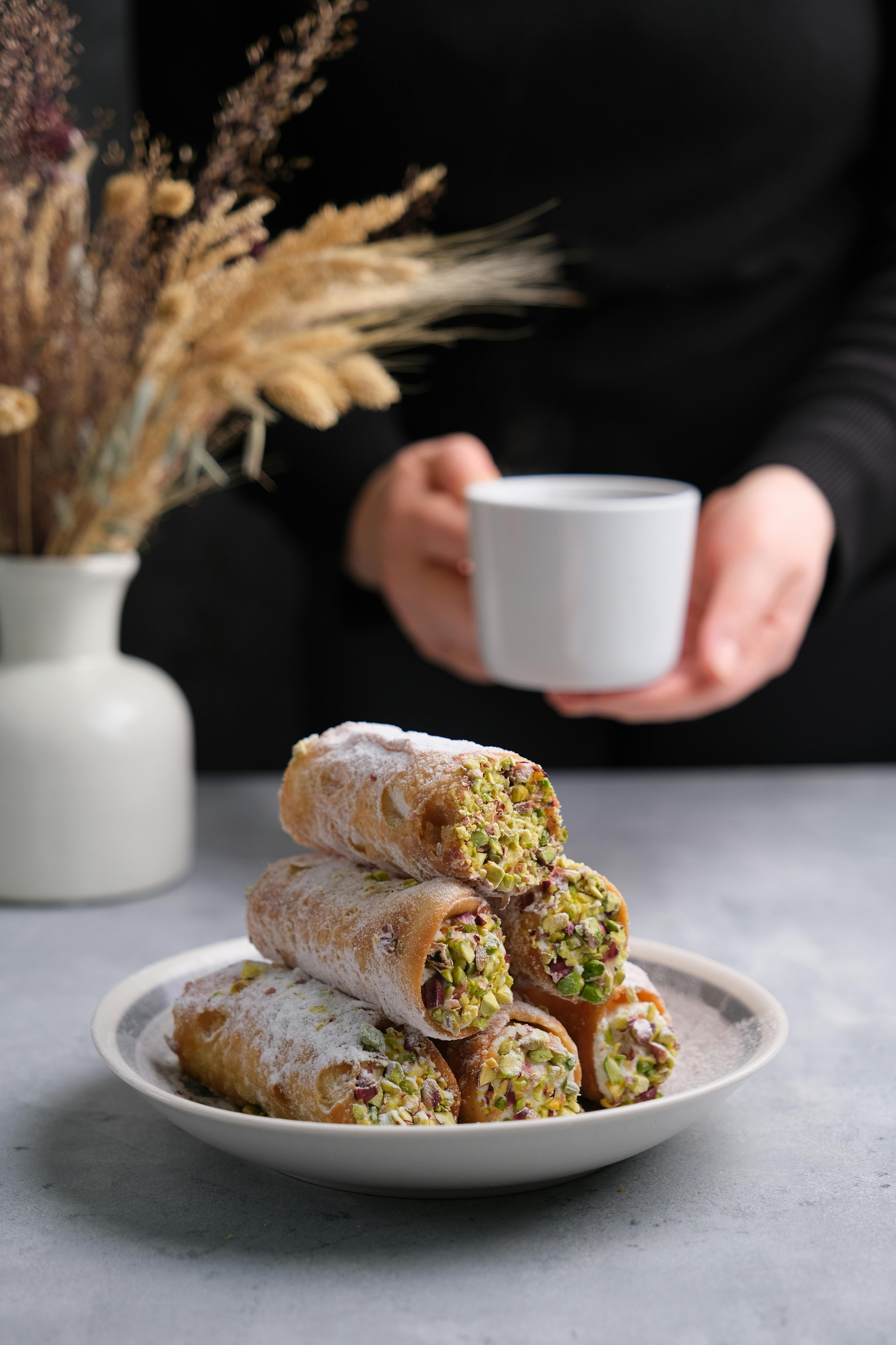 Coffee & Cannoli Station